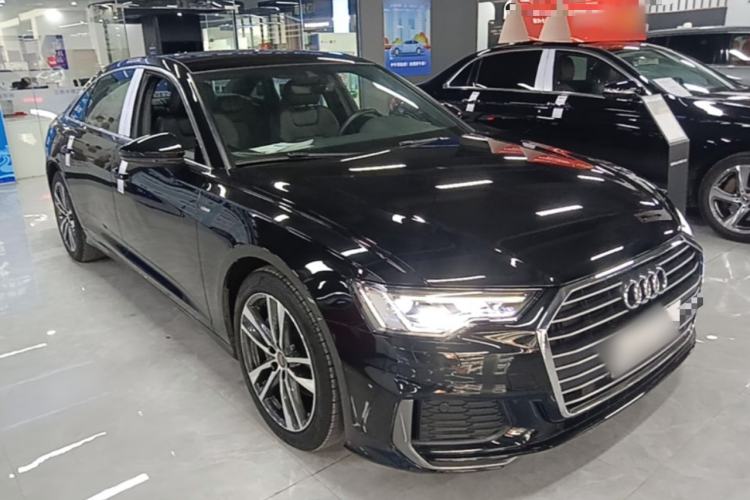 Used Audi A6L 2021 40 TFSI Luxury Dynamic Edition Front Right 45 Deg