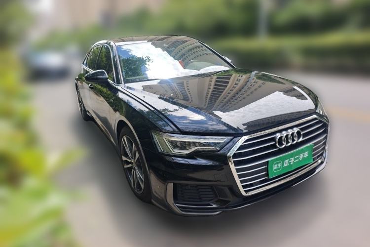 Used Audi A6L 2021 40 TFSI Luxury Dynamic Edition Front Right 45 Deg