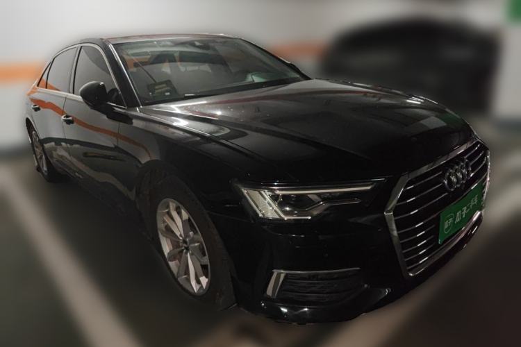 Used Audi A6L 2021 40 TFSI Luxury Prestige Edition Front Right 45 Deg