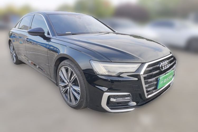 Used Audi A6L 2021 40 TFSI Luxury Dynamic Edition Front Right 45 Deg