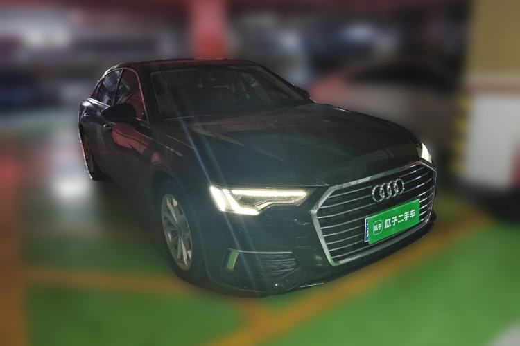 Used Audi A6L 2021 40 TFSI Luxury Prestige Edition Front Right 45 Deg