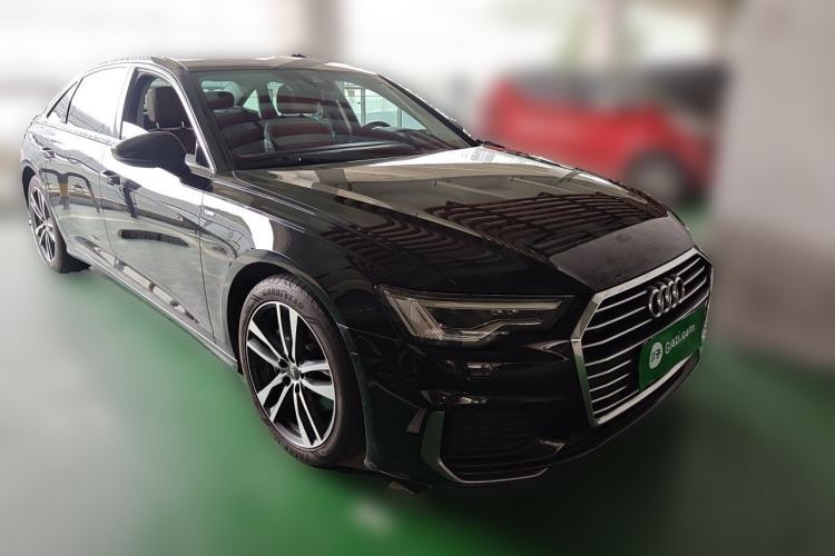 Used Audi A6L 2021 40 TFSI Luxury Dynamic Edition Front Right 45 Deg