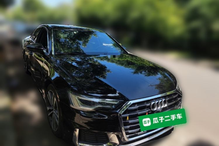 Used Audi A6L 2021 40 TFSI Luxury Dynamic Edition Front Right 45 Deg