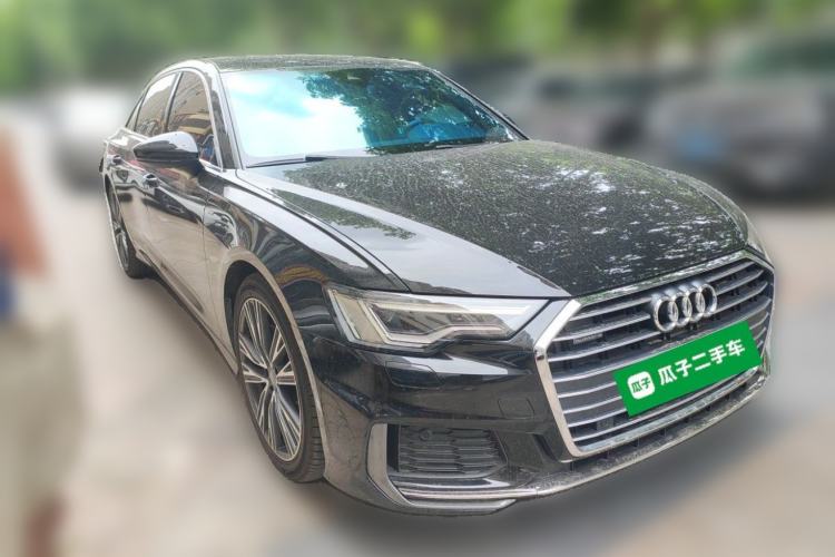 Used Audi A6L 2021 40 TFSI Luxury Dynamic Edition Front Right 45 Deg