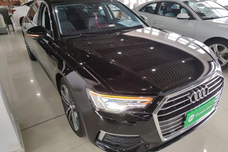 Used Audi A6L 2021 40 TFSI Luxury Prestige Edition Front Right 45 Deg