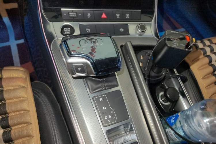 Used Audi A6L 2021 40 TFSI Luxury Prestige Edition Gear Lever
