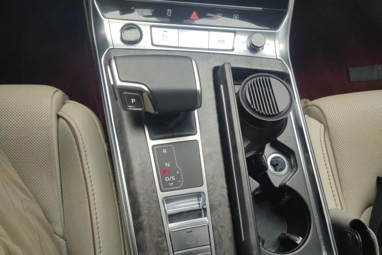 Used Audi A6L 2021 55 TFSI quattro Prestige Edition Gear Lever