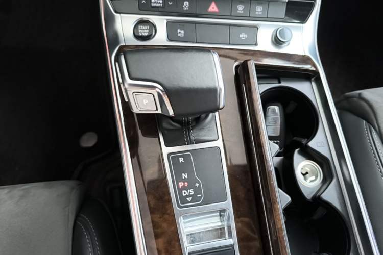 Used Audi A6L 2021 45 TFSI Prestige Dynamic Edition Gear Lever