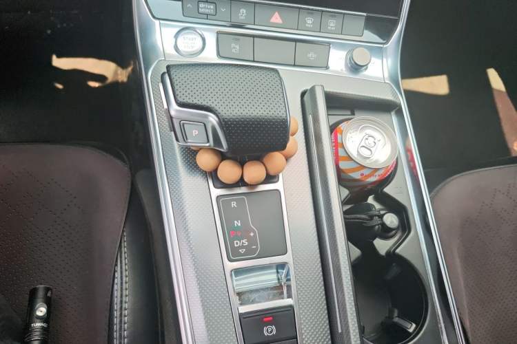 Used Audi A6L 2021 45 TFSI Prestige Dynamic Edition Gear Lever