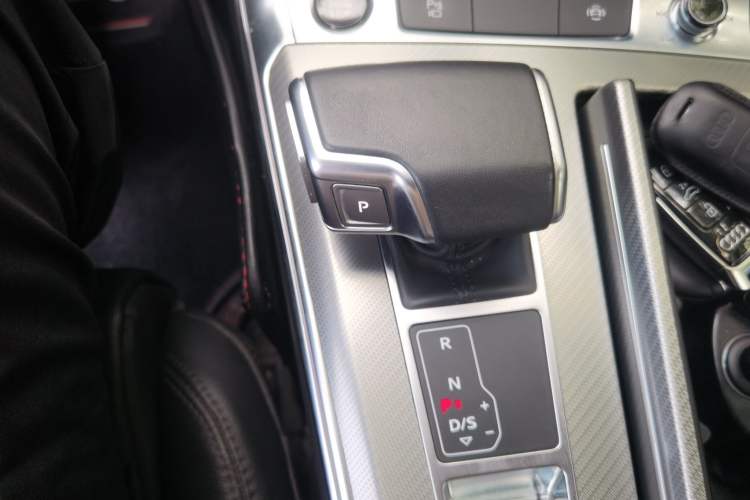 Used Audi A6L 2021 45 TFSI Prestige Elegant Edition Gear Lever