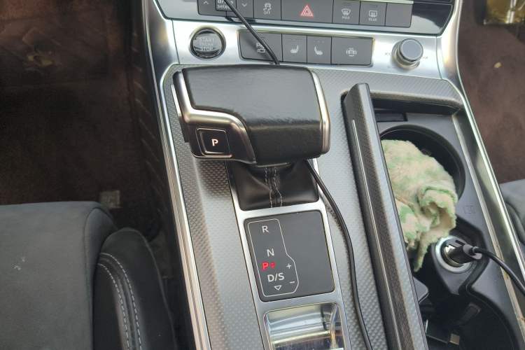 Used Audi A6L 2021 45 TFSI Prestige Dynamic Edition Gear Lever
