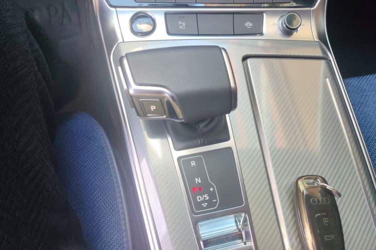 Used Audi A6L 2021 40 TFSI Luxury Prestige Edition Gear Lever