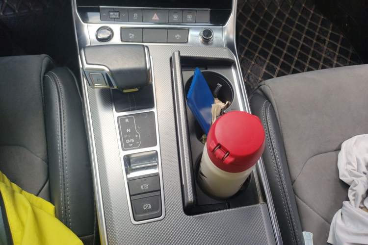 Used Audi A6L 2021 45 TFSI Prestige Dynamic Edition Gear Lever