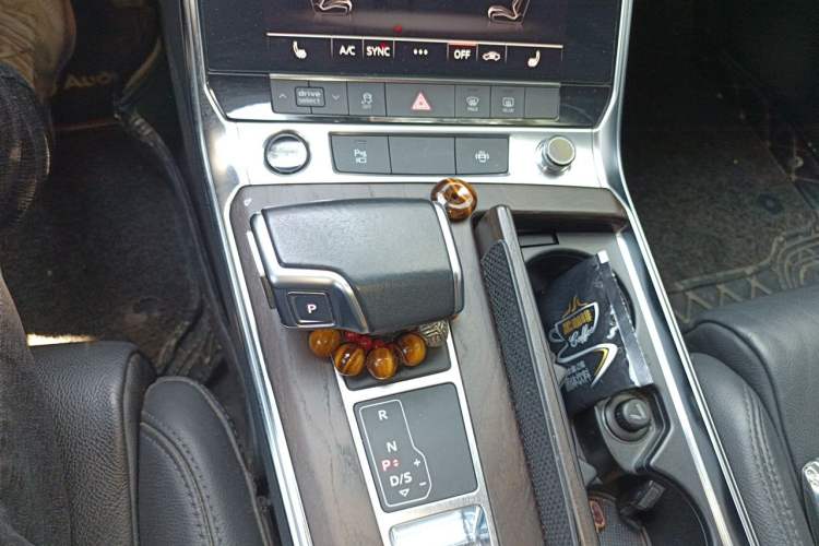 Used Audi A6L 2021 45 TFSI Prestige Dynamic Edition Gear Lever