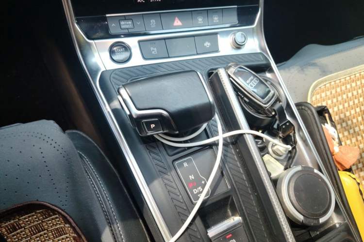 Used Audi A6L 2021 45 TFSI Enjoy Life Edition Gear Lever