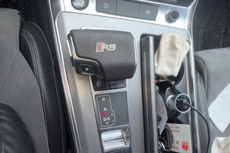 Used Audi A6L 2021 40 TFSI Luxury Dynamic Edition Gear Lever