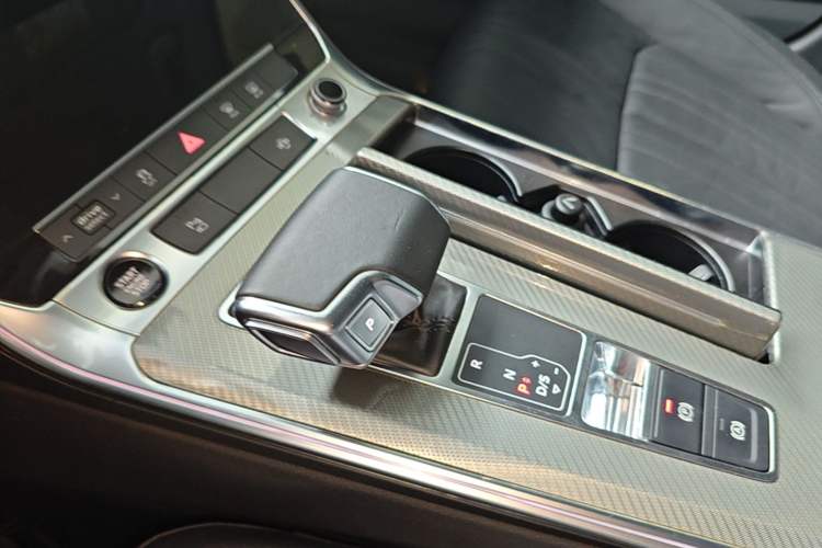 Used Audi A6L 2021 45 TFSI Prestige Elegant Edition Gear Lever