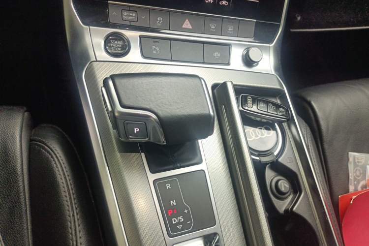 Used Audi A6L 2021 40 TFSI Luxury Prestige Edition Gear Lever