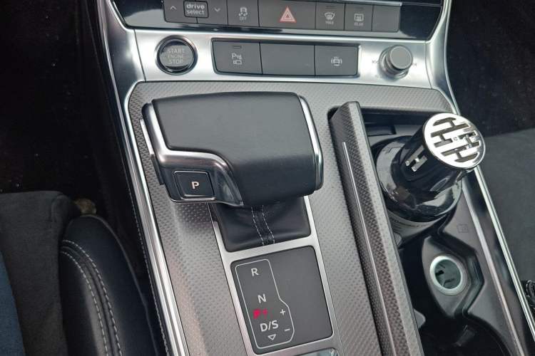 Used Audi A6L 2021 55 TFSI quattro Prestige Dynamic Edition Gear Lever