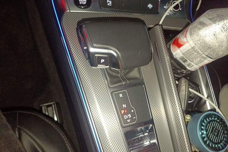 Used Audi A6L 2021 45 TFSI quattro Prestige Dynamic Edition Gear Lever
