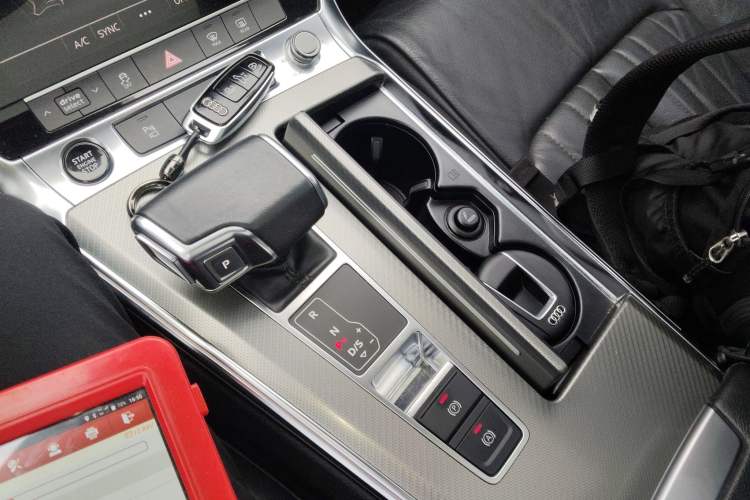 Used Audi A6L 2021 40 TFSI Luxury Prestige Edition Gear Lever