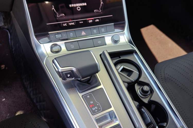 Used Audi A6L 2021 40 TFSI Luxury Prestige Edition Gear Lever