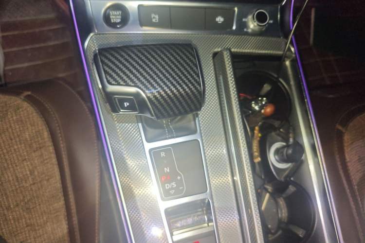Used Audi A6L 2021 40 TFSI Luxury Dynamic Edition Gear Lever