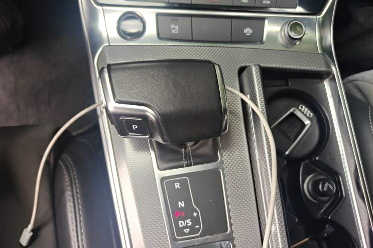 Used Audi A6L 2021 45 TFSI quattro Prestige Dynamic Edition Gear Lever