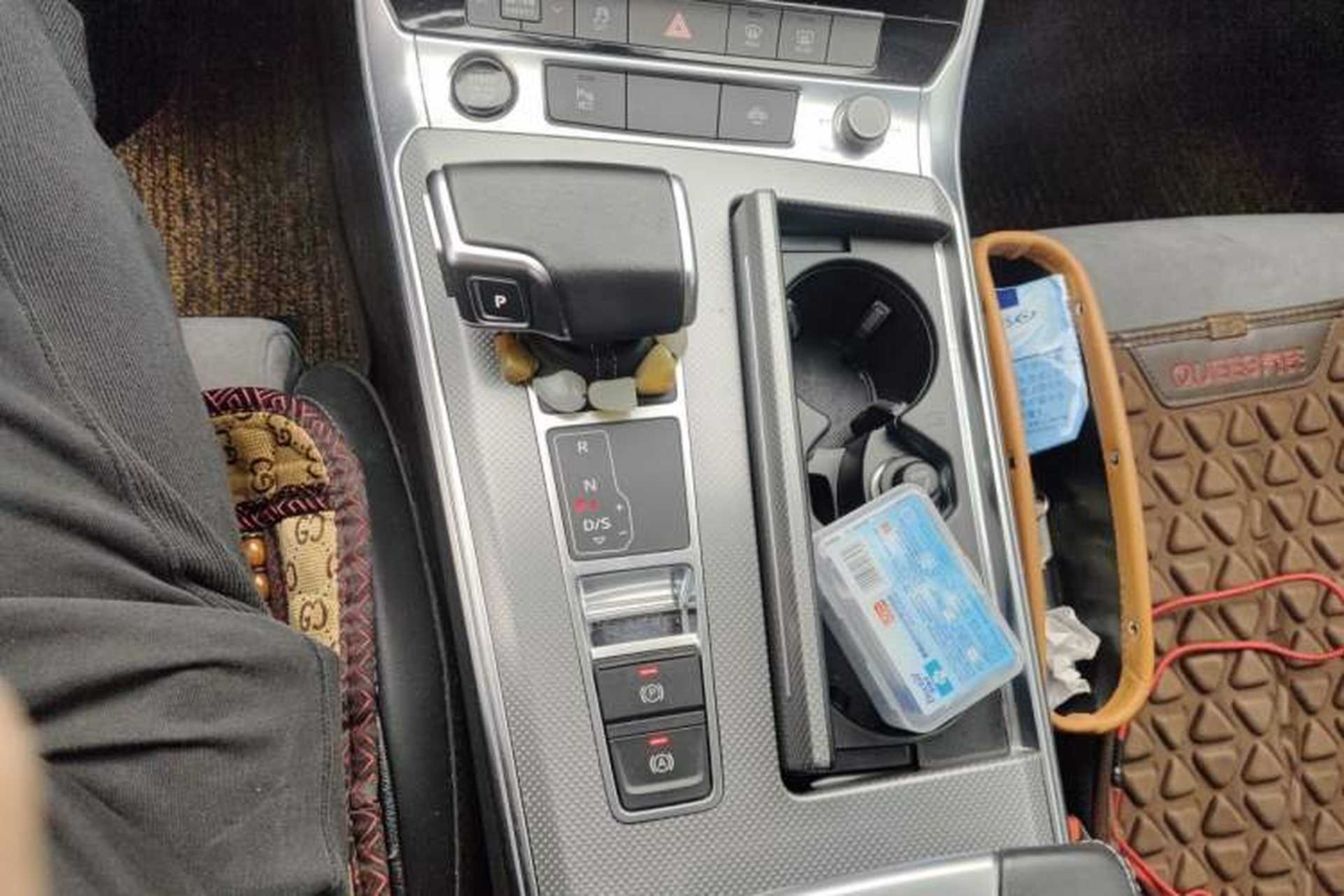 Used Audi A6L 2021 45 TFSI Enjoy Life Edition Gear Lever