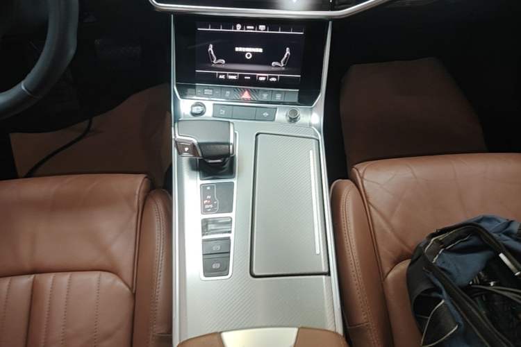 Used Audi A6L 2021 40 TFSI Luxury Prestige Edition Gear Lever