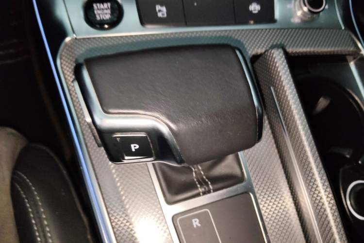 Used Audi A6L 2021 45 TFSI quattro Prestige Dynamic Edition Gear Lever