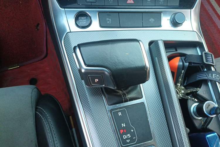 Used Audi A6L 2021 45 TFSI Prestige Dynamic Edition Gear Lever