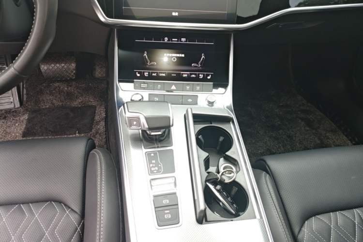 Used Audi A6L 2021 45 TFSI quattro Prestige Dynamic Edition Gear Lever