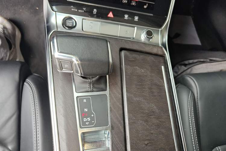 Used Audi A6L 2021 45 TFSI quattro Prestige Elegant Edition Gear Lever