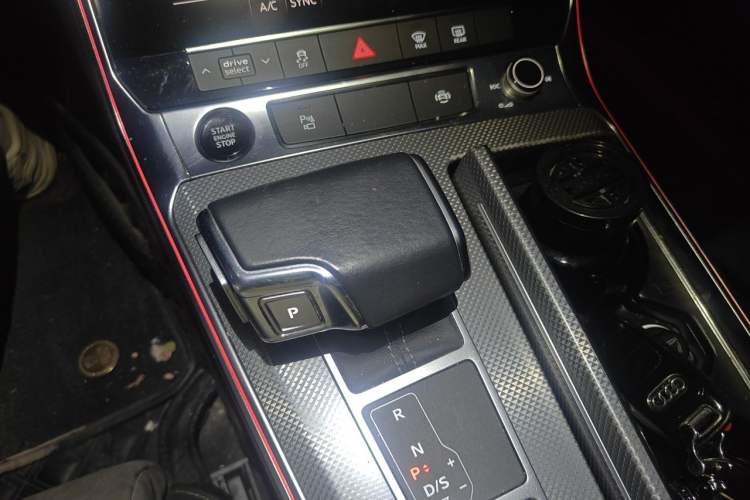 Used Audi A6L 2021 40 TFSI Luxury Dynamic Edition Gear Lever