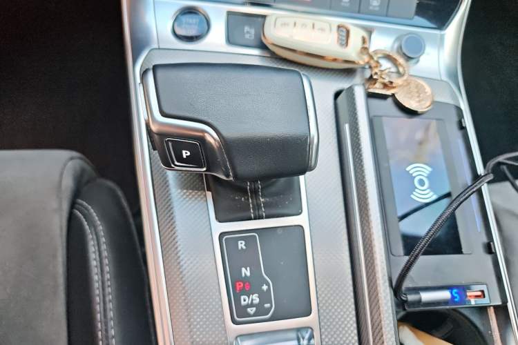 Used Audi A6L 2021 45 TFSI quattro Prestige Dynamic Edition Gear Lever