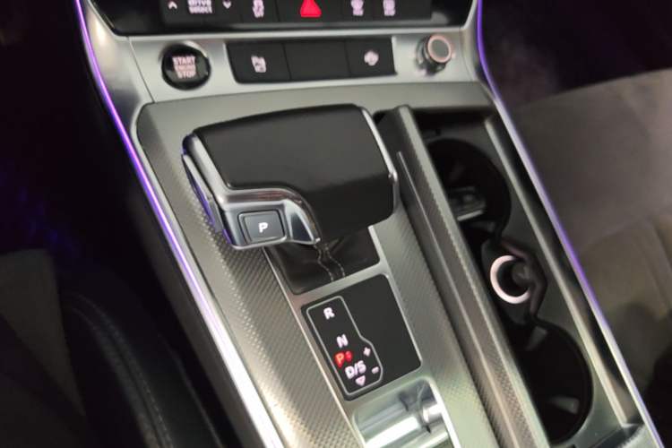 Used Audi A6L 2021 40 TFSI Luxury Dynamic Edition Gear Lever