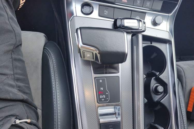 Used Audi A6L 2021 45 TFSI Prestige Dynamic Edition Gear Lever