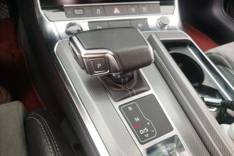 Used Audi A6L 2021 40 TFSI Luxury Dynamic Edition Gear Lever