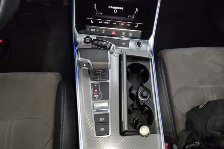 Used Audi A6L 2021 45 TFSI quattro Prestige Dynamic Edition Gear Lever