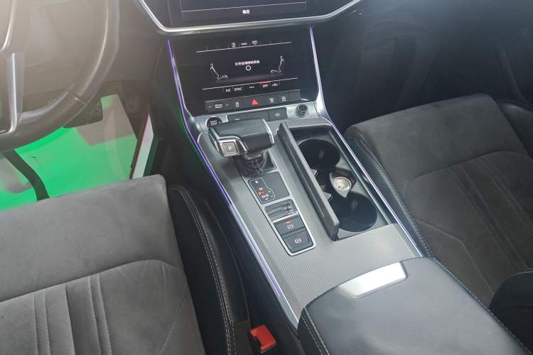 Used Audi A6L 2021 40 TFSI Luxury Dynamic Edition Gear Lever