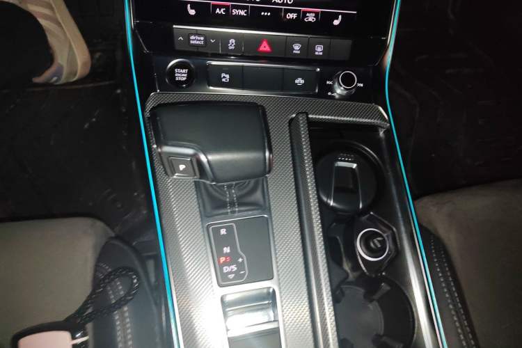 Used Audi A6L 2021 45 TFSI quattro Prestige Dynamic Edition Gear Lever
