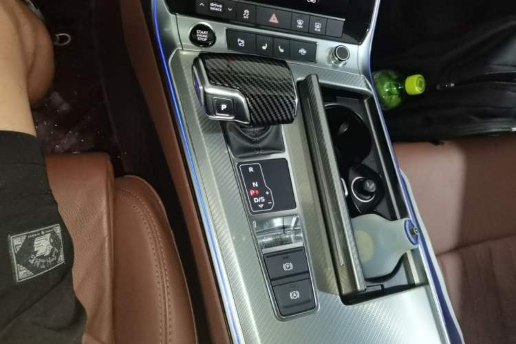 Used Audi A6L 2021 45 TFSI Prestige Elegant Edition Gear Lever