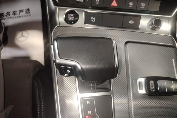 Used Audi A6L 2021 40 TFSI Luxury Dynamic Edition Gear Lever