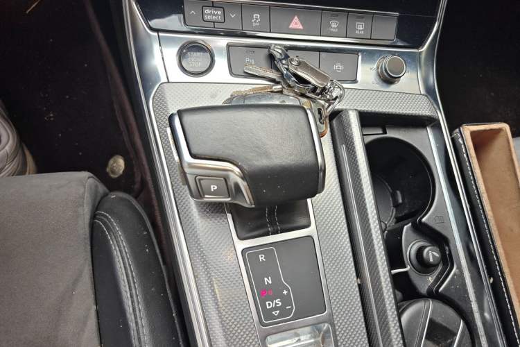 Used Audi A6L 2021 45 TFSI Prestige Dynamic Edition Gear Lever