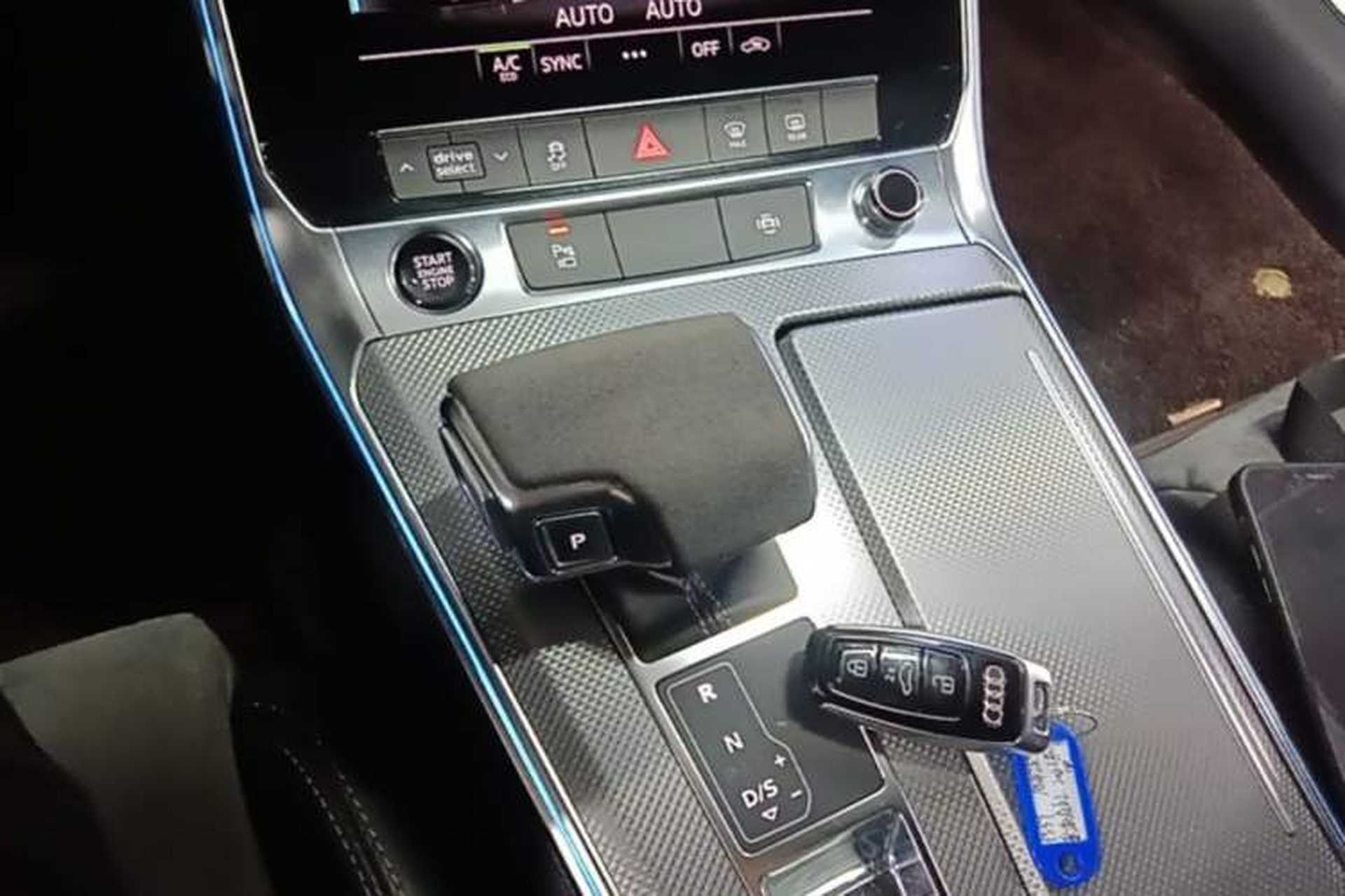Used Audi A6L 2021 40 TFSI Luxury Dynamic Edition Gear Lever
