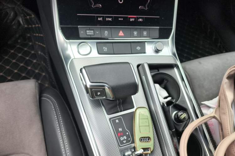 Used Audi A6L 2021 45 TFSI Enjoy Life Edition Gear Lever
