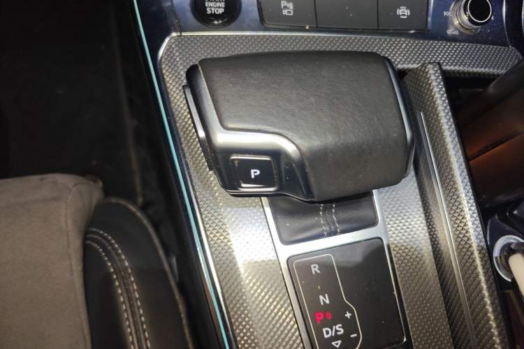 Used Audi A6L 2021 45 TFSI Prestige Dynamic Edition Gear Lever