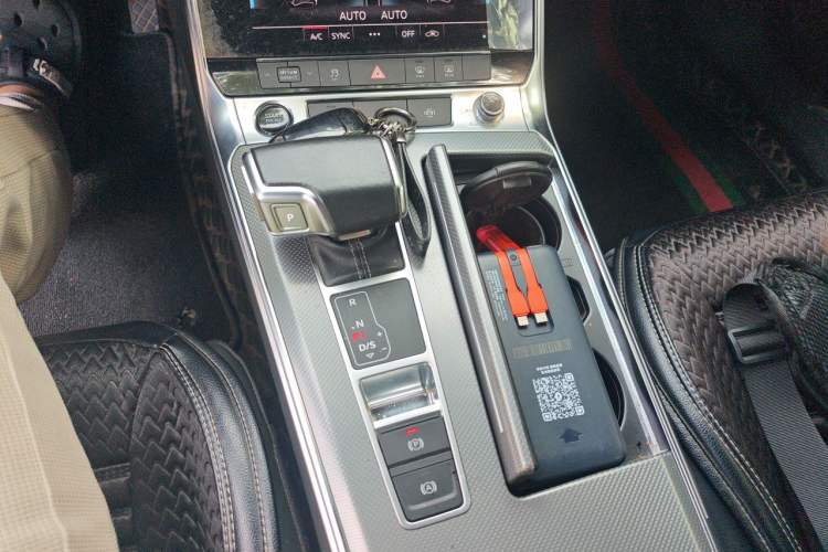 Used Audi A6L 2021 45 TFSI Prestige Dynamic Edition Gear Lever