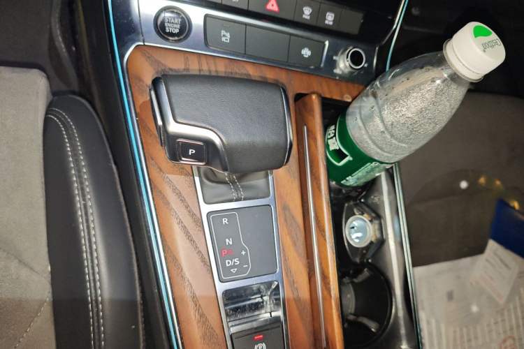 Used Audi A6L 2021 45 TFSI quattro Prestige Dynamic Edition Gear Lever